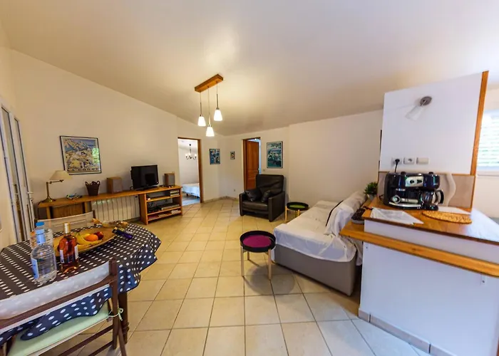 Villa Le Cabanon By Pinarello Services Zonza